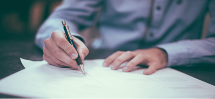 تقنية العداء الساخن في مواد البناء: إعادة تعريف قوالب البناء